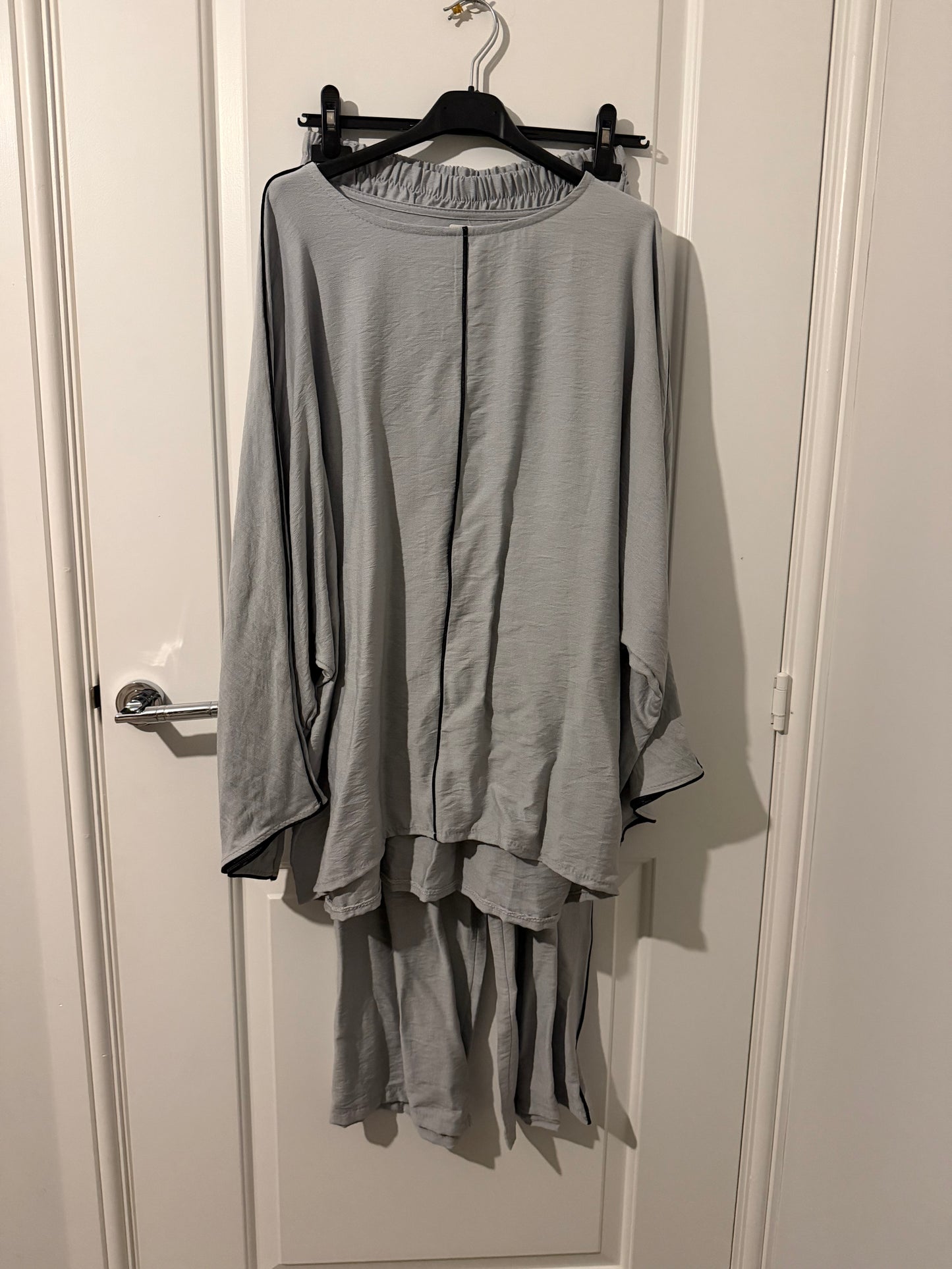 Grey Batwing Top & Trousers Co-Ord