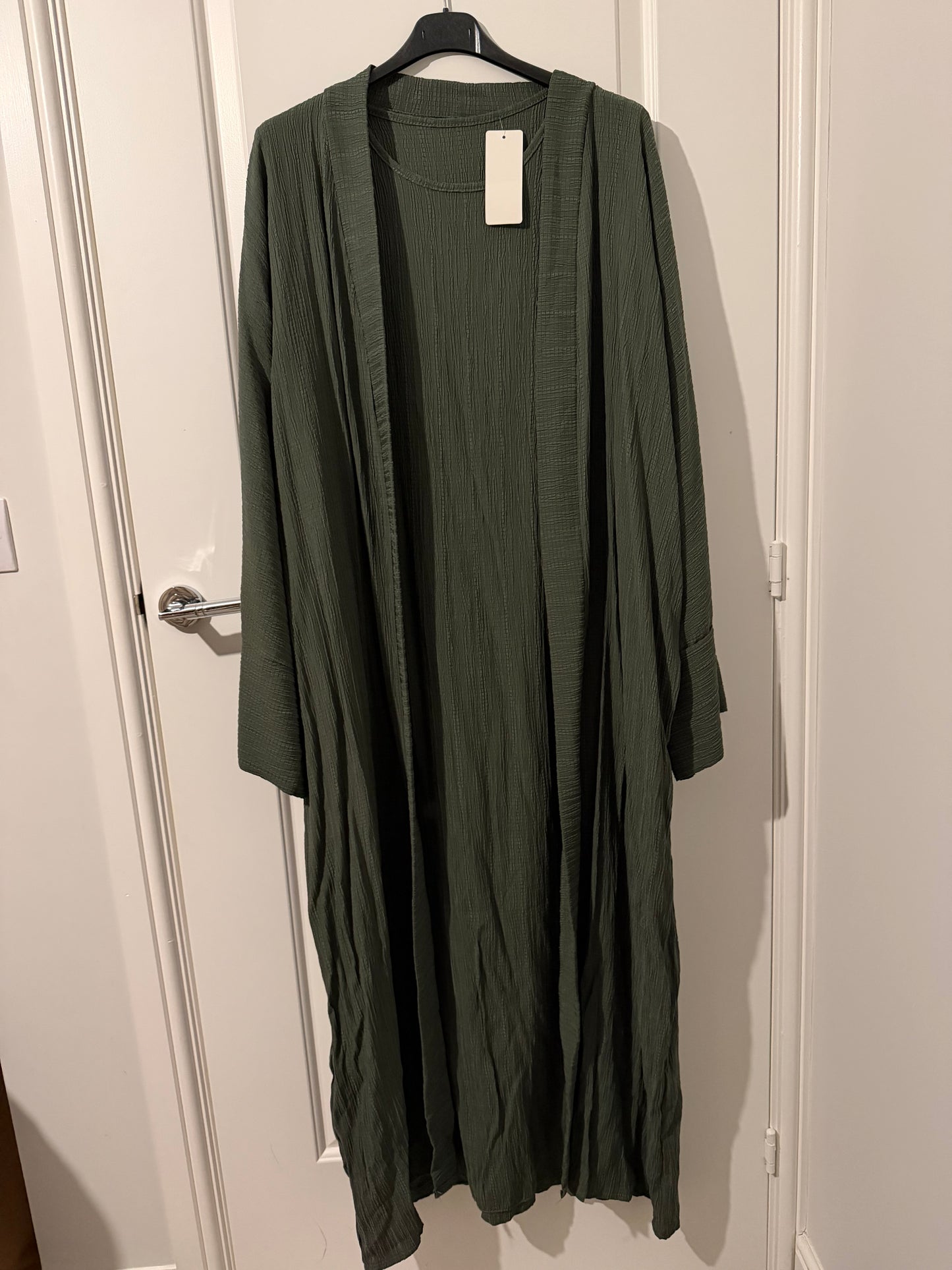 Olive Textured Abaya - Two Piece Set