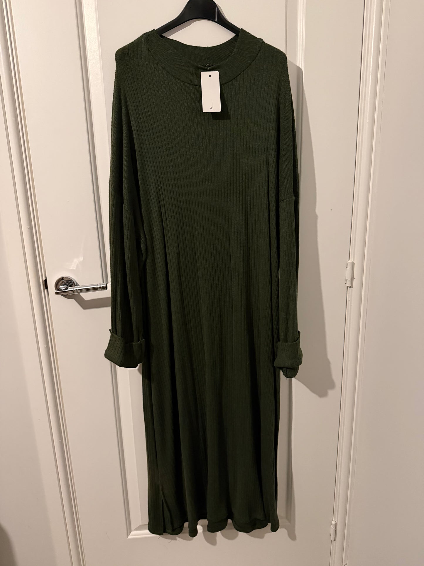 Hera knit dress