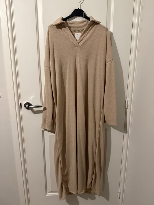 Textured Modest Maxi Dress
