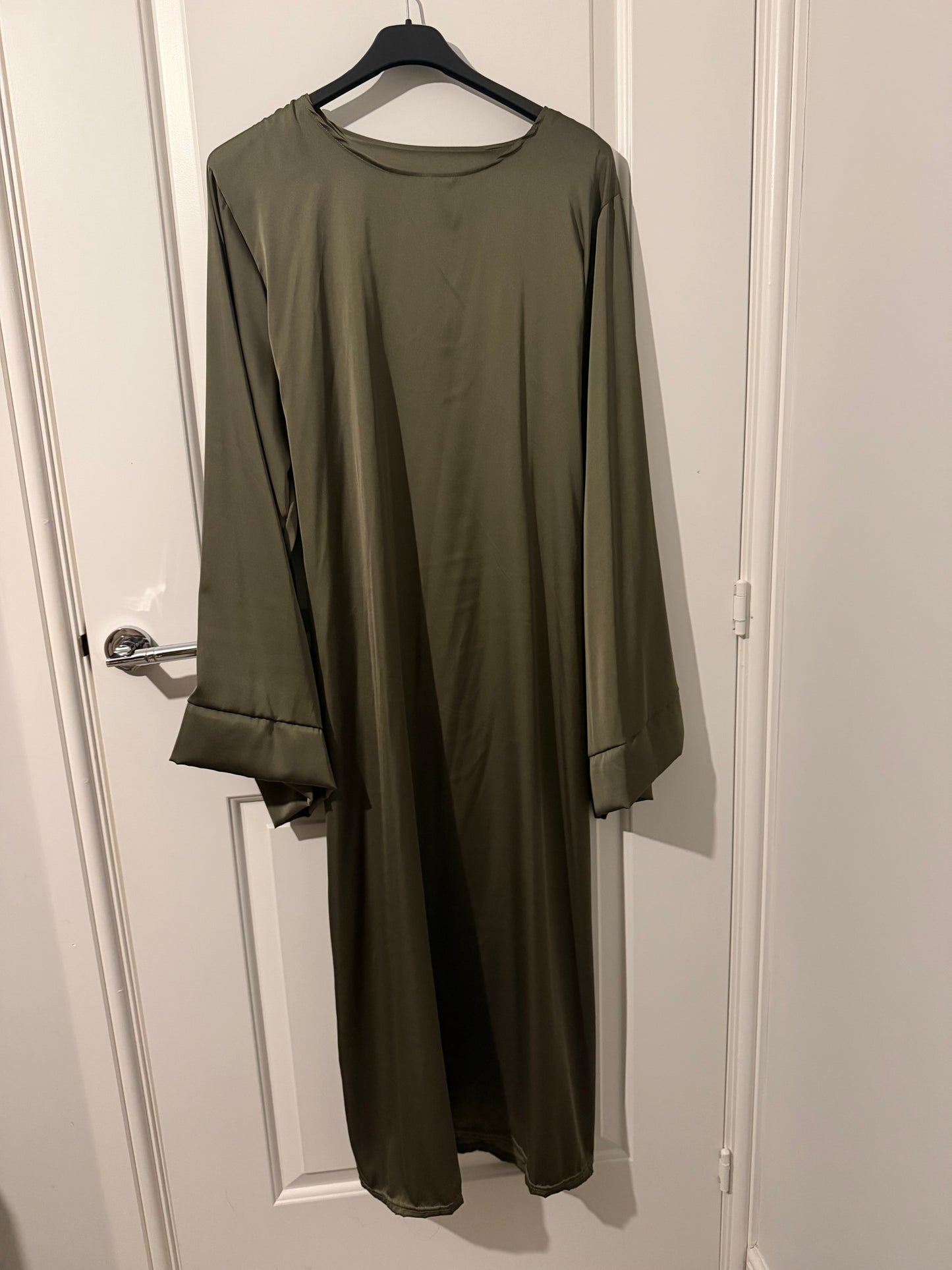 Olive minimal Maxi Dress