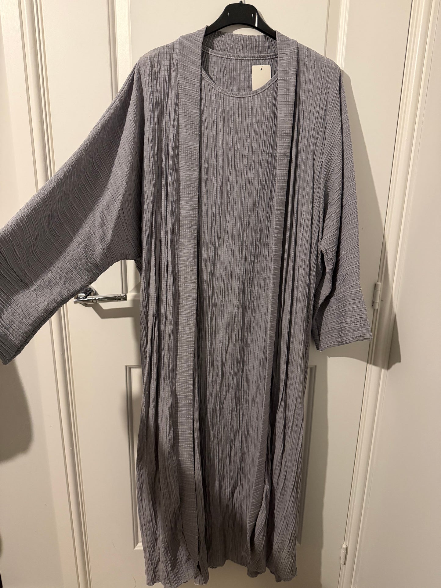 Crinkle Texture Modest Layered Dress