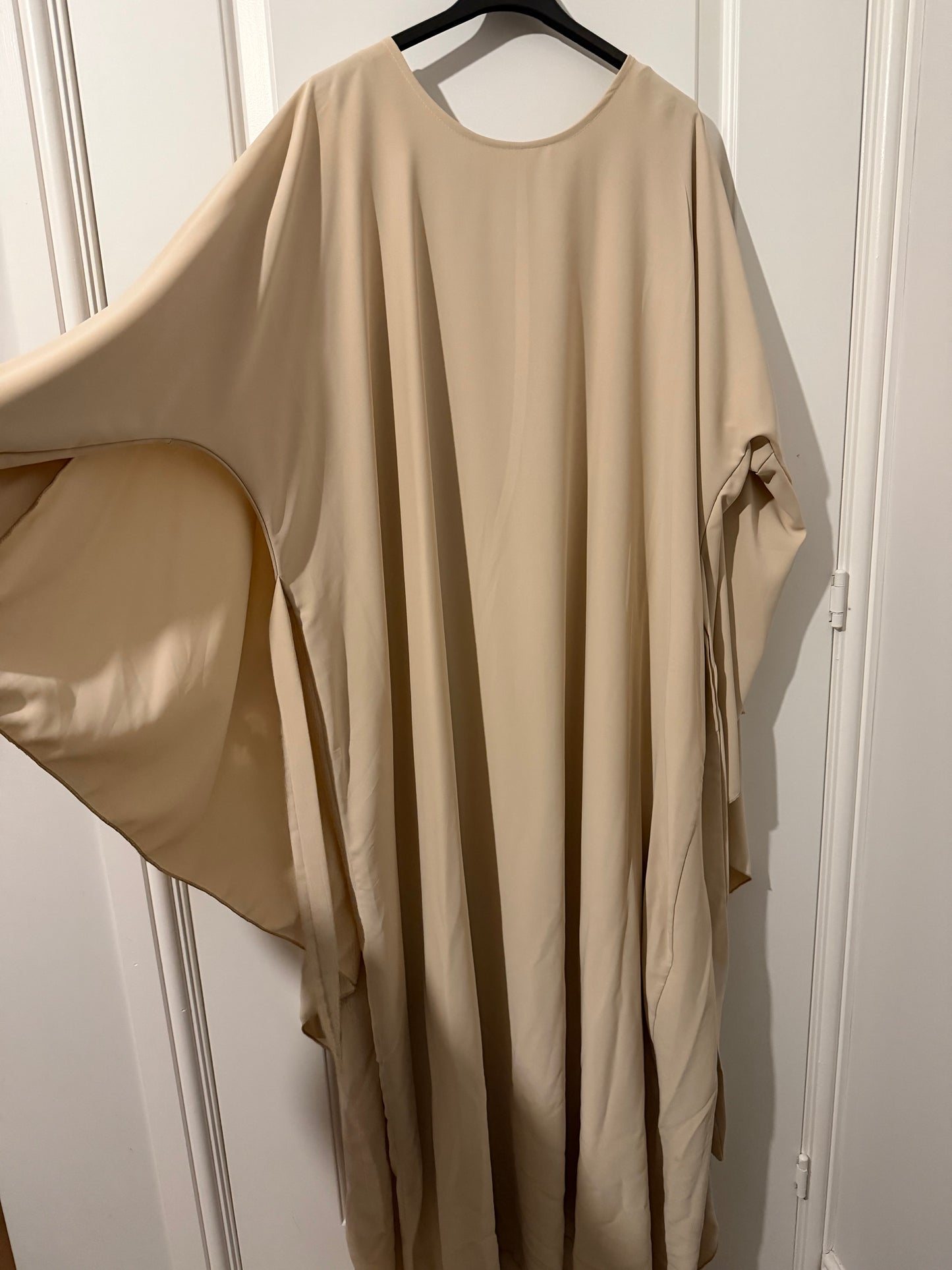 Batwing Flow Abaya