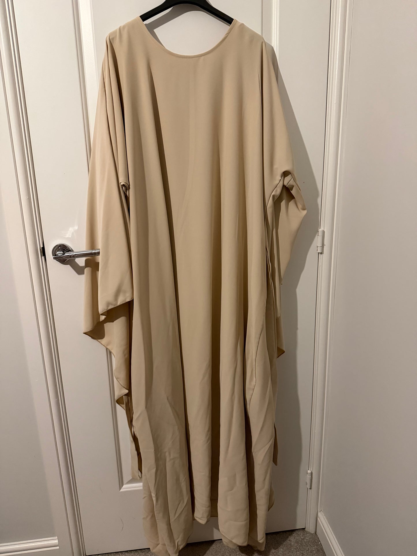 Batwing Flow Abaya