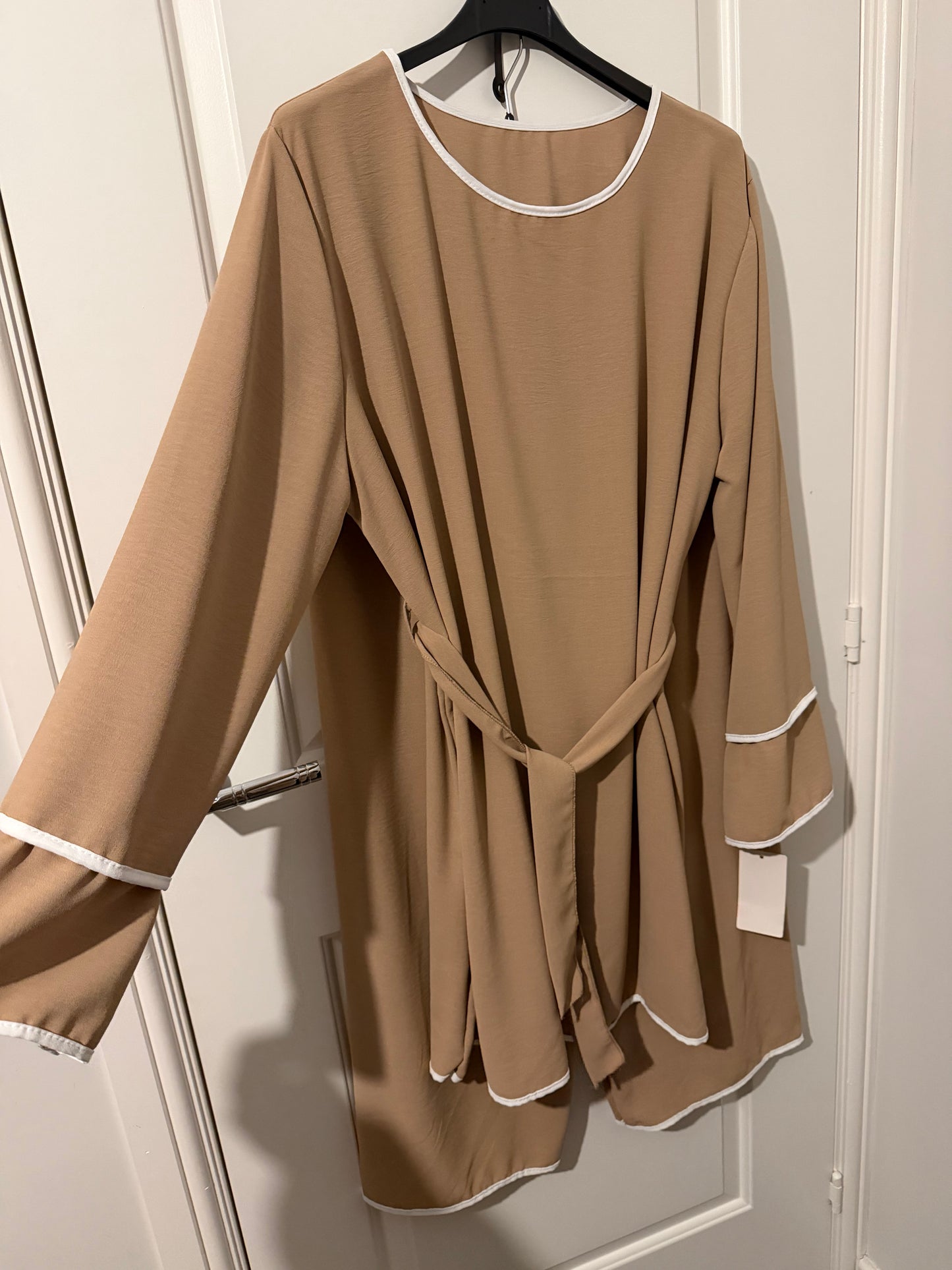Riyal coord set